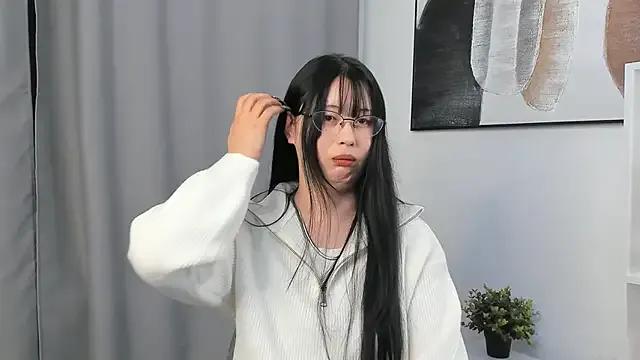 KelliPetric from StripChat is Freechat