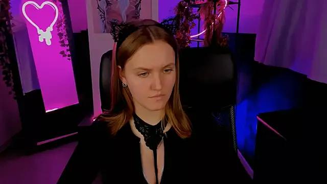 Try girls webcam shows. Sweet cute Free Performers.