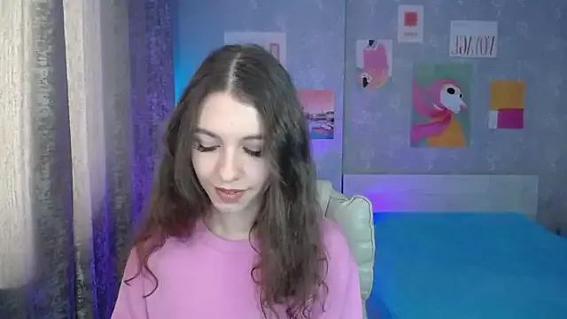 KellyShines from StripChat is Freechat