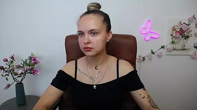 Try girls webcam shows. Sweet cute Free Performers.