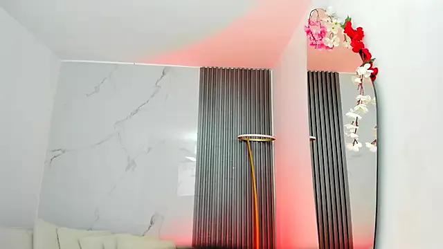 kiaratentation from StripChat is Freechat