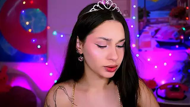 KimClarks_ from StripChat is Freechat