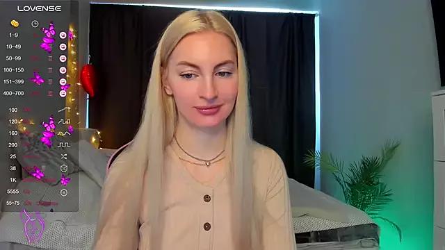 Kimmy_powell from StripChat