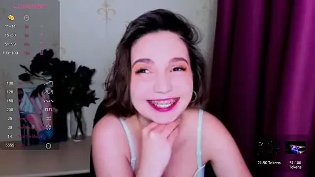 KindHazelHere_ from StripChat