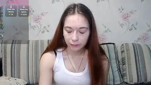 KissKarina from StripChat is Freechat