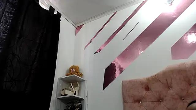 Kitten_Hot_ from StripChat