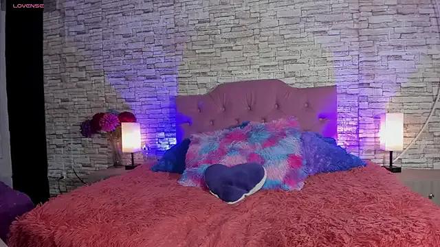 Kitty_queen10 from StripChat