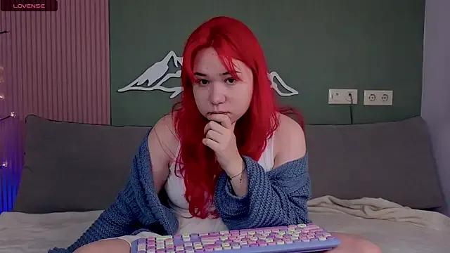 Klee_Vibe from StripChat is Freechat