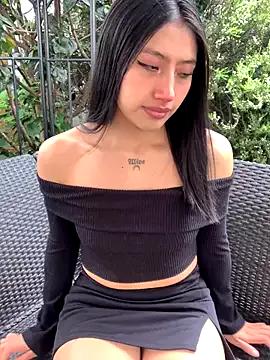 Try girls webcam shows. Sweet cute Free Performers.