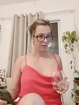 Freechat KnotBabe on StripChat