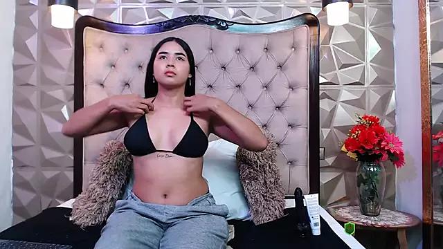 Try girls webcam shows. Sweet cute Free Performers.