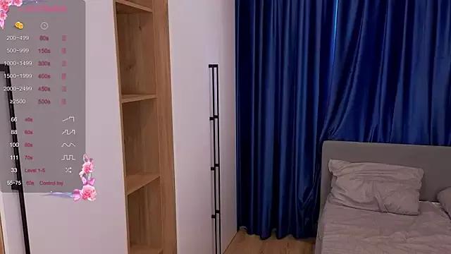 KrissHils from StripChat is Freechat
