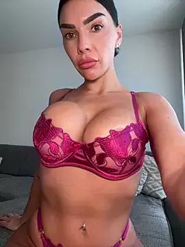 Try girls webcam shows. Sweet cute Free Performers.
