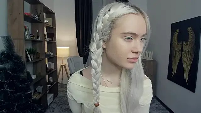  KristalCrowner chat room