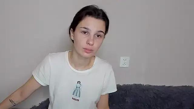 Try girls webcam shows. Sweet cute Free Performers.