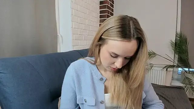 Try girls webcam shows. Sweet cute Free Performers.