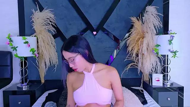 Try girls webcam shows. Sweet cute Free Performers.