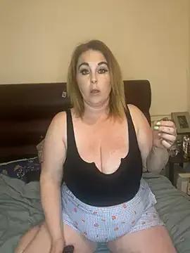 laceygreen from StripChat is Freechat