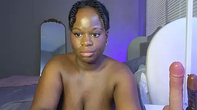 ladiosa_selene from StripChat is Freechat