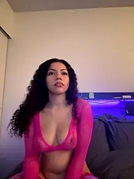 ladyylavishh777 from StripChat is Freechat