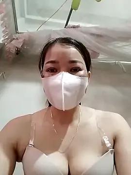 ladzy_sexy from StripChat is Freechat