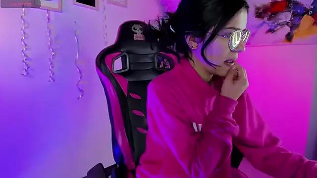 Lana_Dreams_ from StripChat