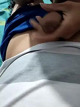 Latin_911 from StripChat is Freechat