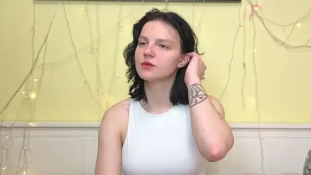 Try girls webcam shows. Sweet cute Free Performers.