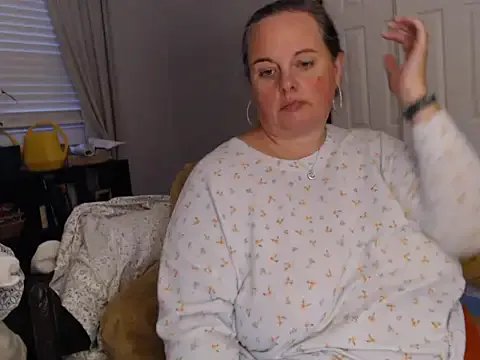 LauLauPAWG on StripChat 