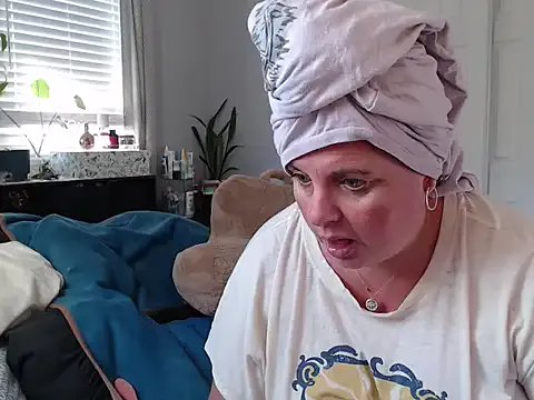 LauLauPAWG on StripChat 