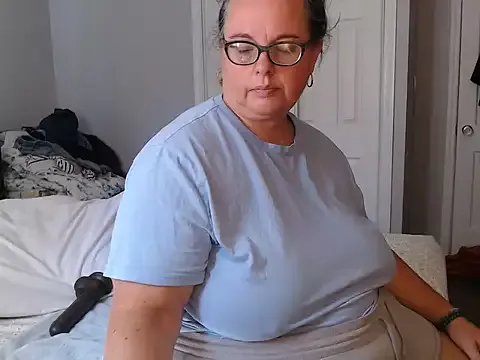 LauLauPAWG on StripChat 