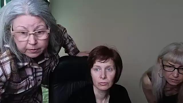 Try girls webcam shows. Sweet cute Free Performers.