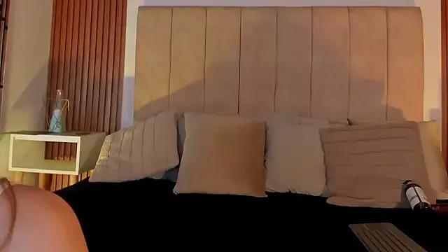 Freechat Lauraa_saenz11 on StripChat