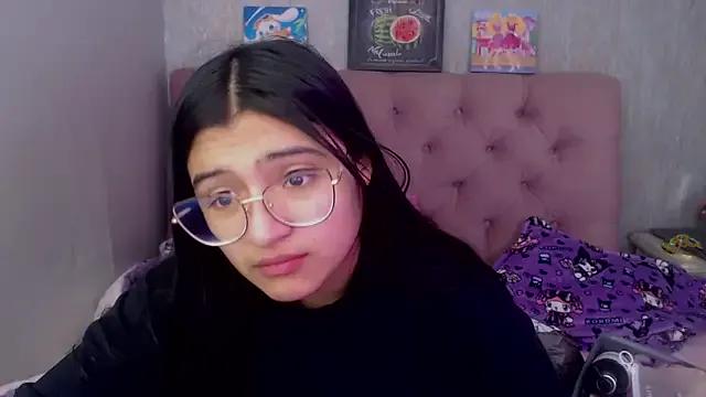 Try girls webcam shows. Sweet cute Free Performers.