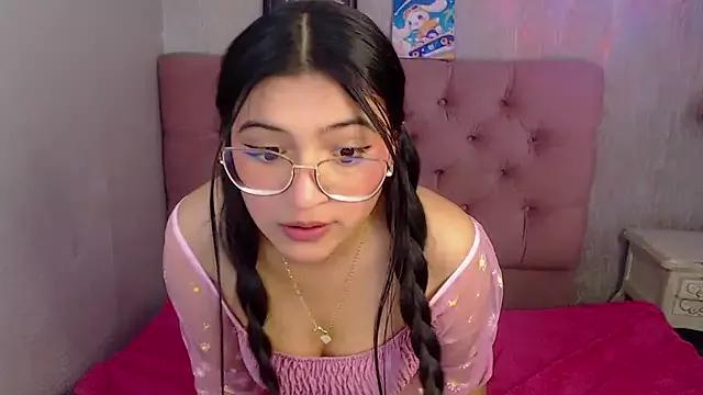 Try girls webcam shows. Sweet cute Free Performers.
