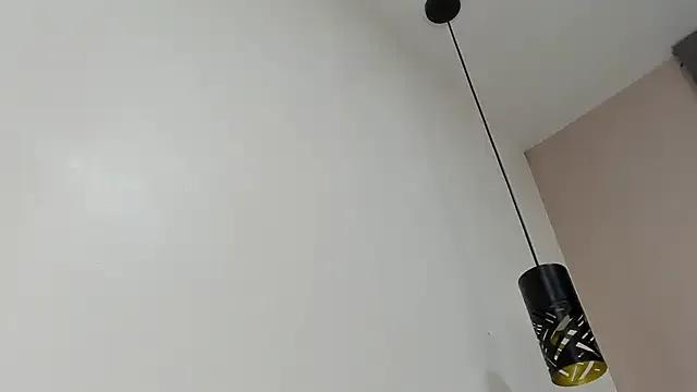 LaurenSnow__ from StripChat is Freechat