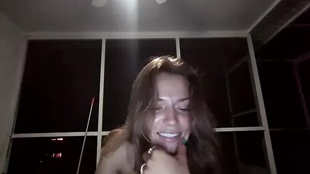 LaylaRainVIP from StripChat is Freechat