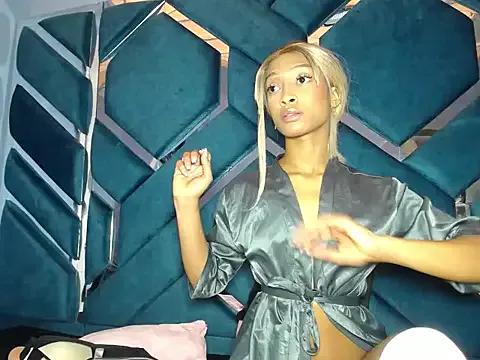 Lea_Sweetly from StripChat is Freechat