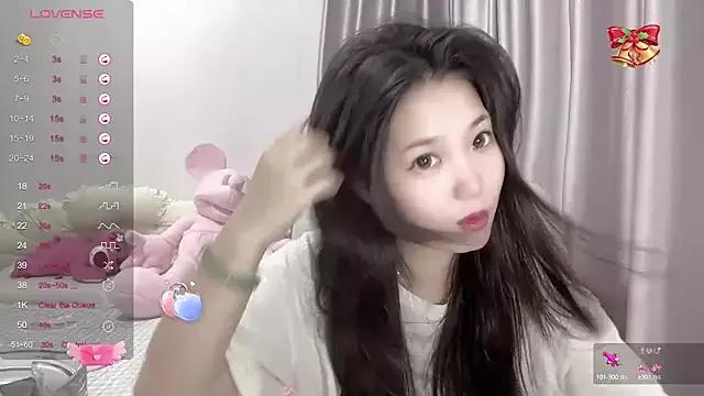 LeLe-666 from StripChat