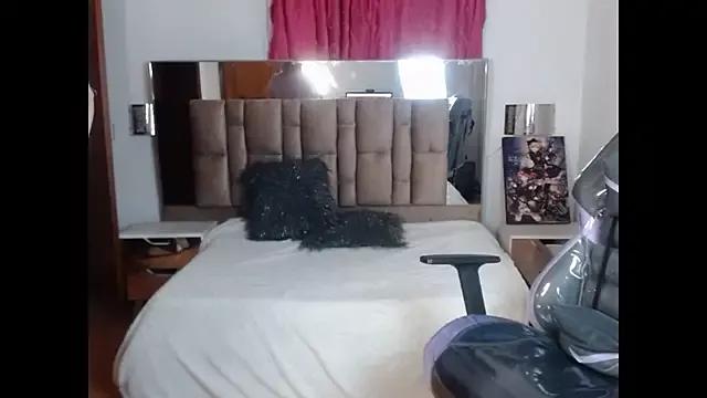 lena_collen from StripChat is Freechat