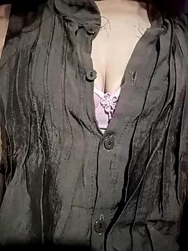 LenaLy2k from StripChat is Freechat