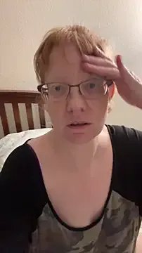 Try girls webcam shows. Sweet cute Free Performers.