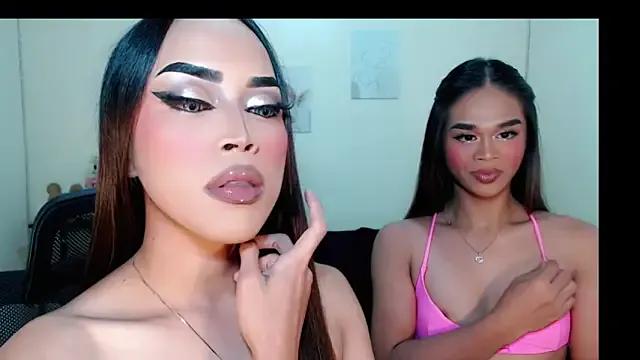 Lessandra_Lust from StripChat is Freechat