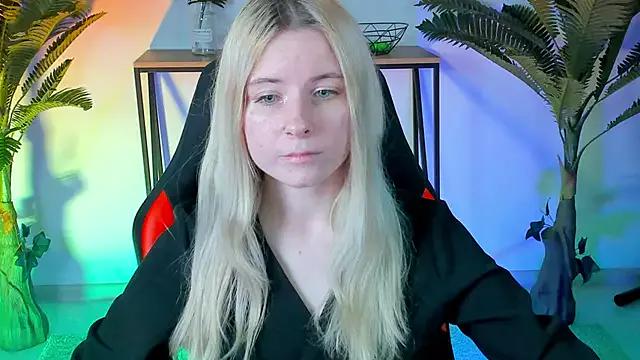 Try girls webcam shows. Sweet cute Free Performers.