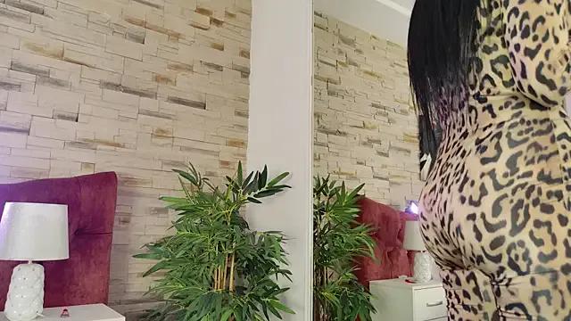 LeyaGoddess from StripChat is Freechat