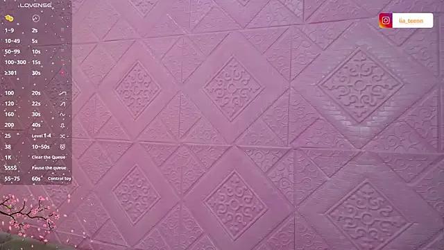 Lia_Teen from StripChat is Freechat