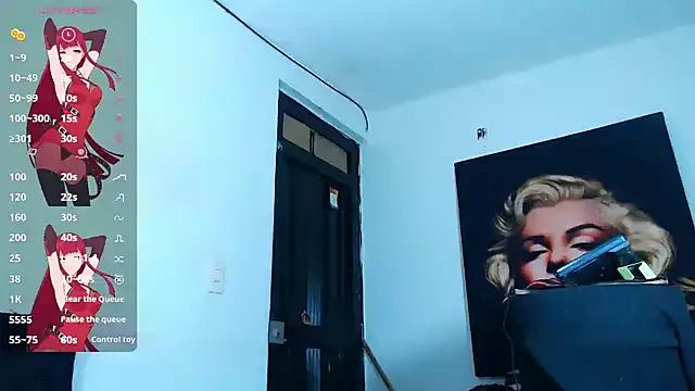 Licy_blonde_hot from StripChat