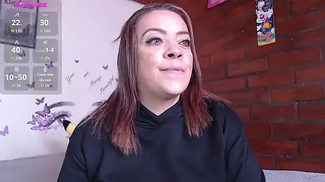 LIila28six from StripChat