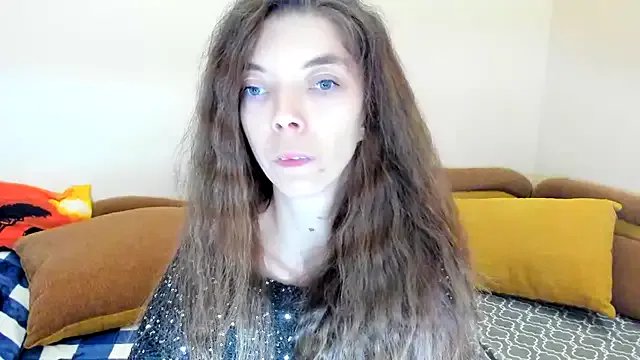 Try girls webcam shows. Sweet cute Free Performers.