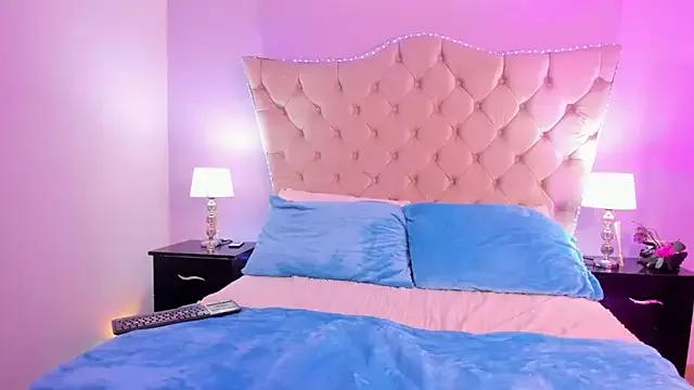 LilaRoussexx from StripChat